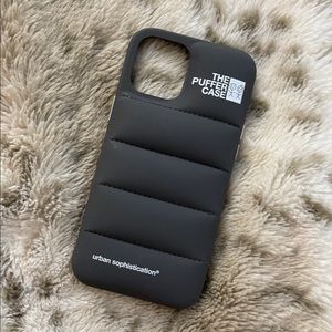 Gray iPhone 12 pro max Urban Sophistication puffer case